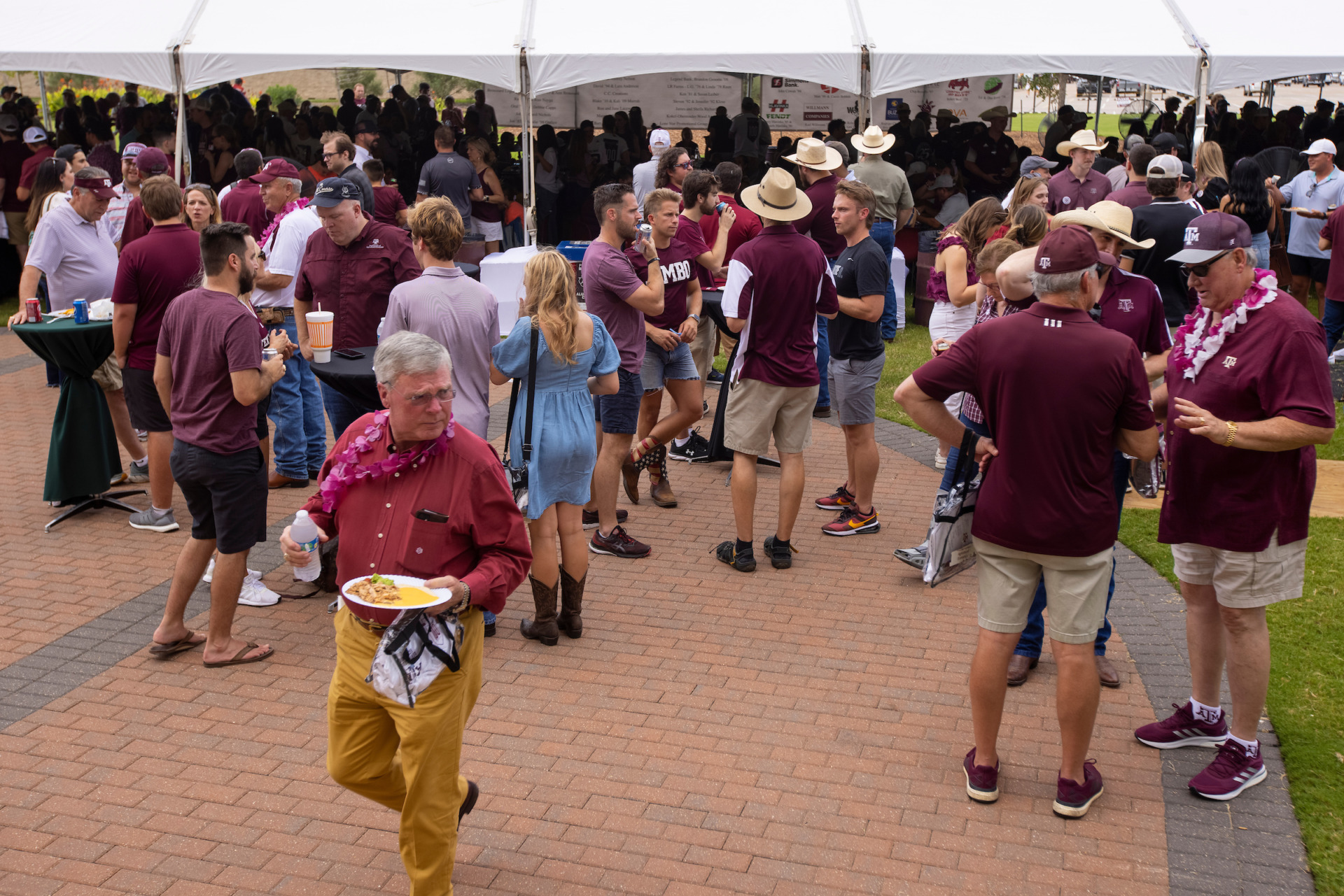 Tailgate season in Texas is a great time to enjoy football, friends and family while practicing food safety. (Texas A&M AgriLife photo by Michael Miller)