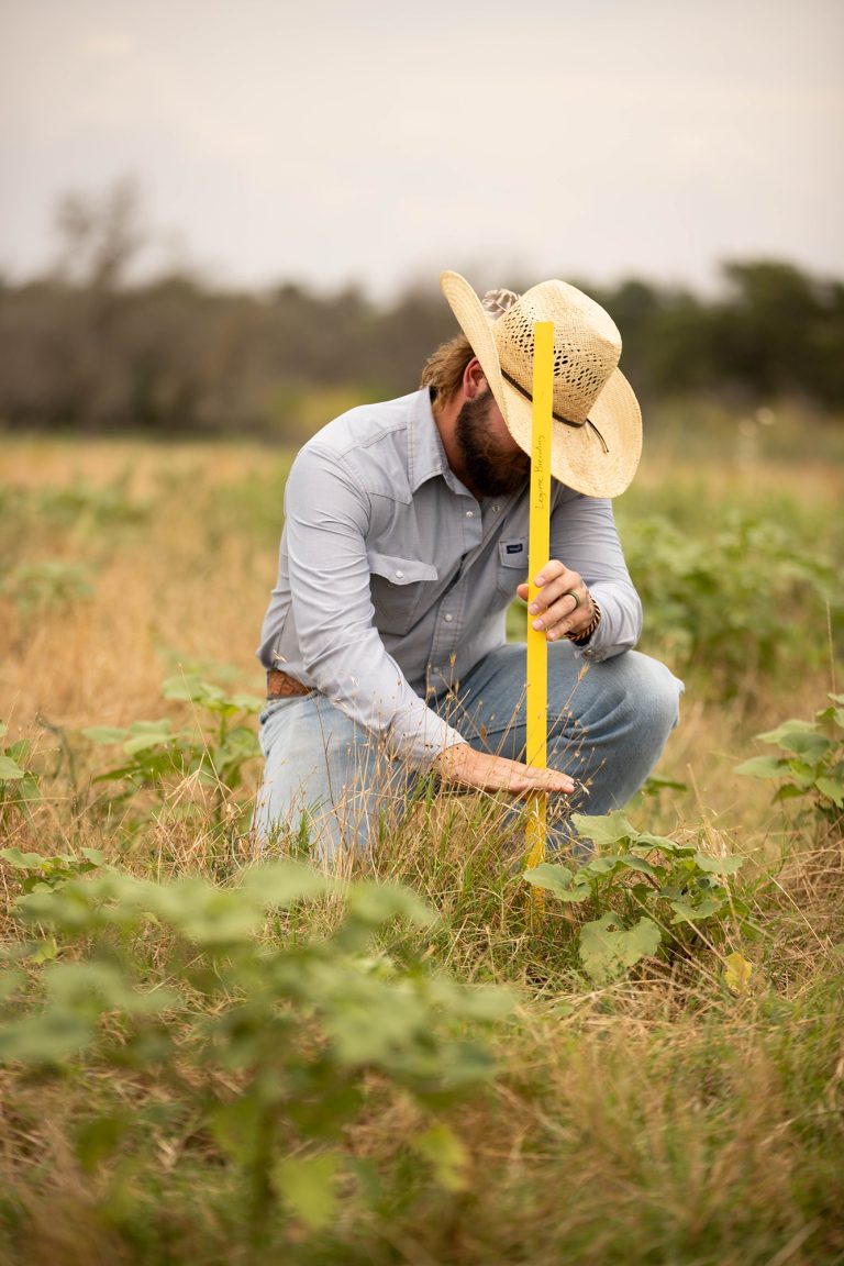 The Essentials of Regenerative Ranching program gives producers the hands-on experience and tools they need to monitor and improve the health of their soil. (Photo by Katie McGuire, Noble Research Institute.)