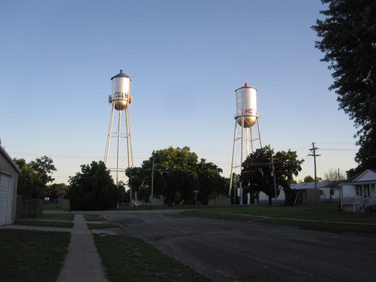 The twin water towers of Canton, Kansas, were recently repainted, according to Linda Klatt, city clerk. While one is labeled hot and the other cold, the water within both is actually the same temperature. (Journal photo by Jennifer Theurer.)