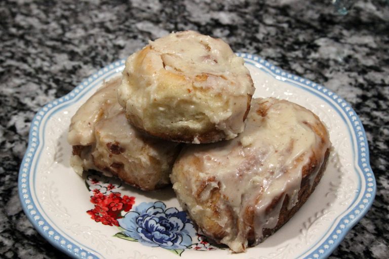 Spur cake mix cinnamon rolls
