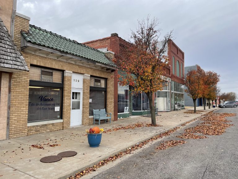 Small town Main Street. (Journal photo by Jennifer Theurer.)