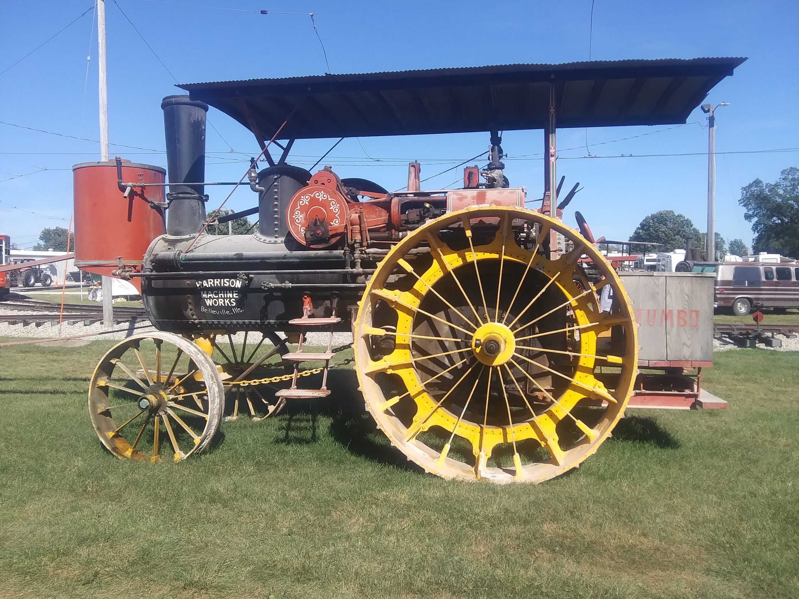 Antique tractor - Midwest Old Threshers Reunion