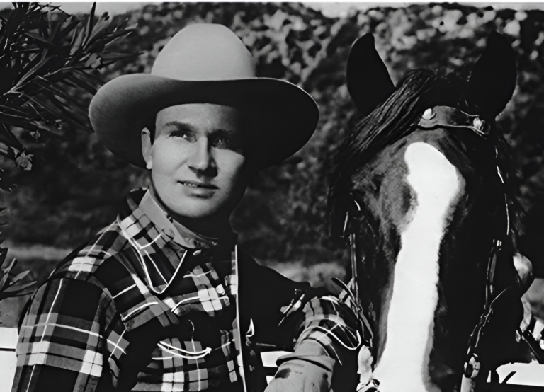Gene Autry and Champion (Photo: courtesy of Frank J. Buchman)