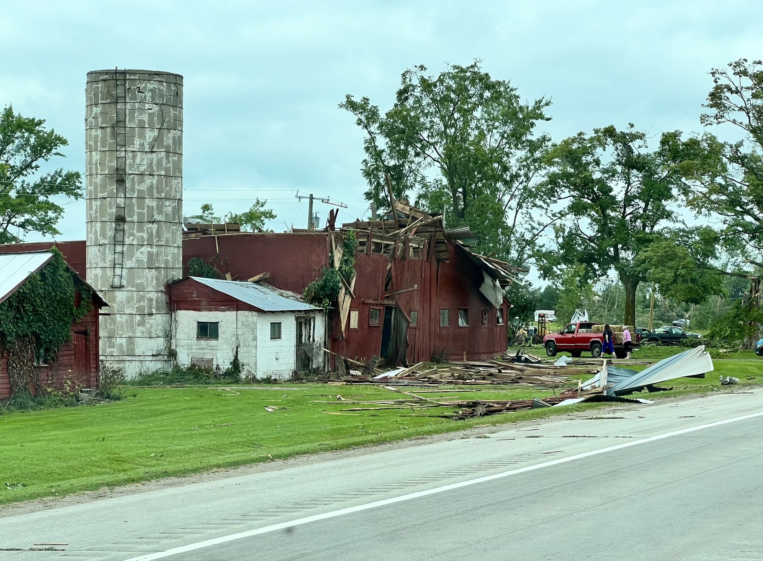 Barn suffering much damage from a tornado (Photo: iStock - Bill Dudley)