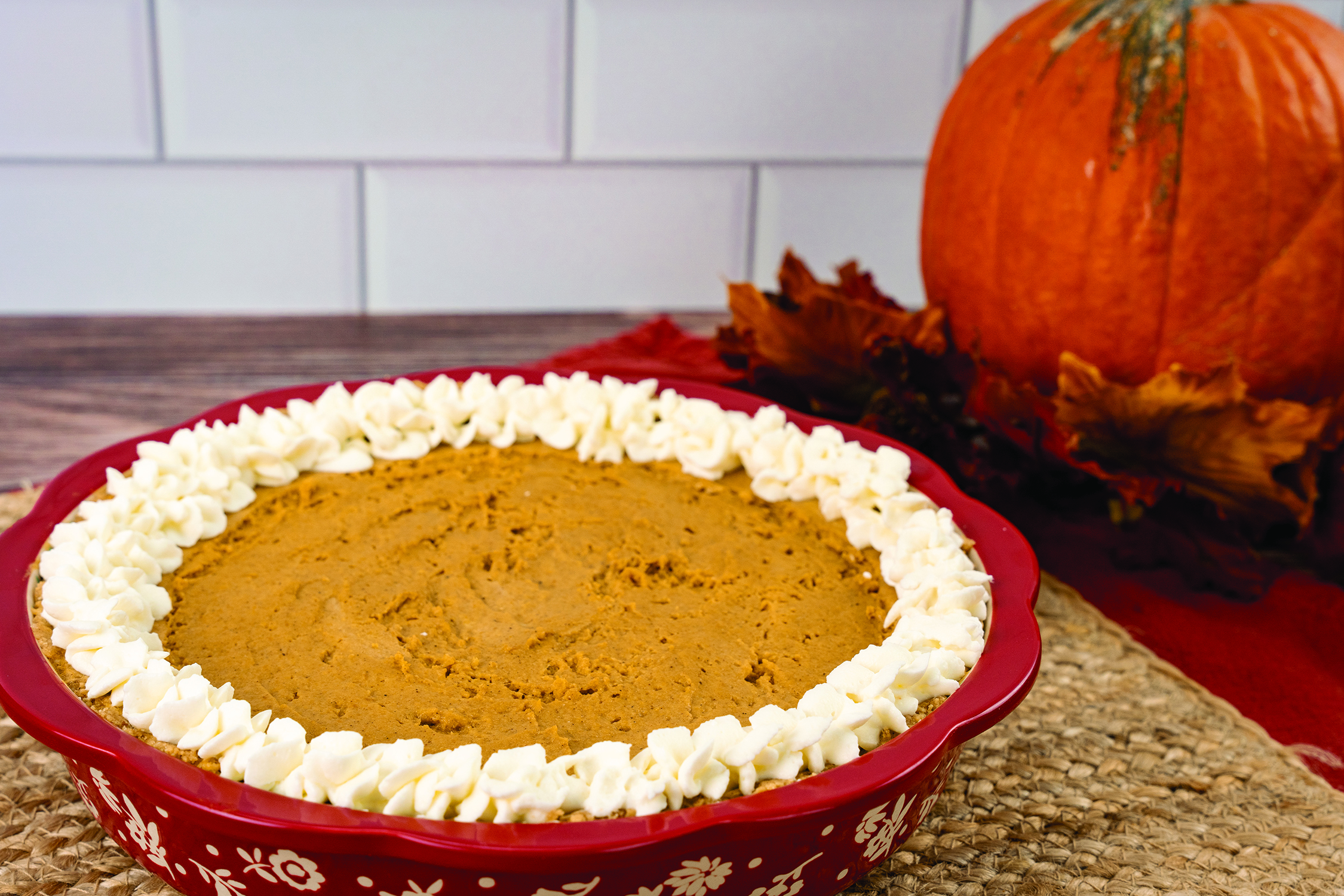 Pumpkin Chiffon Pie (Photo: courtesy of Cookin' Savvy)