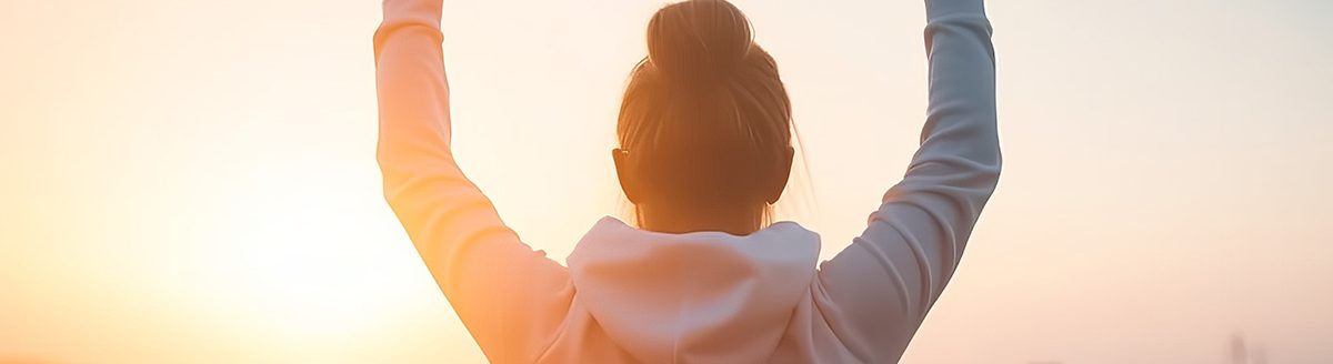 Morning Victories: Celebrating Workout Goals and Embracing a Healthy Lifestyle (Photo: Adobe Stock │ #598711145 - desinko)