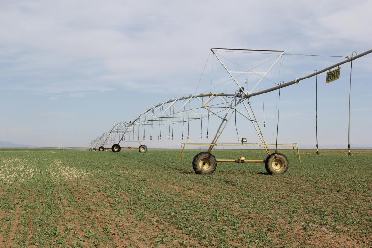 Pivot irrigator from Pexel, credit Refik Ekenal.