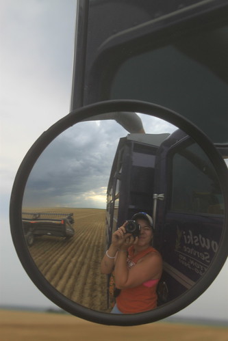 Some reflective unloading action.