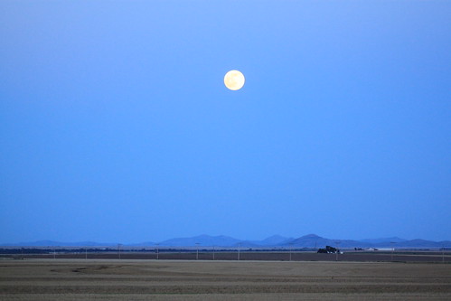 Beautiful full moon to end the evening.