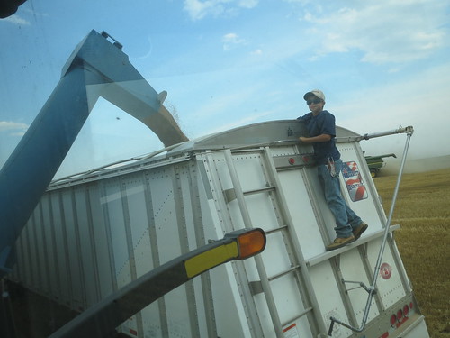 Z Crew: Bubba checkin' trucks