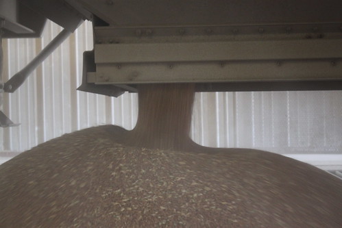 Again with the unloading photos.