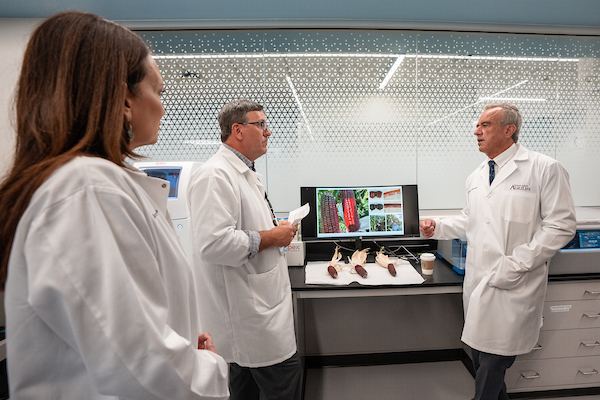 The Institute for Advancing Health Through Agriculture is the world’s first research institute to combine precision nutrition, responsive agriculture and behavioral research to reduce diet-related chronic diseases in a way that considers environmental and economic effects. (Courtney Sacco/Texas A&M AgriLife)