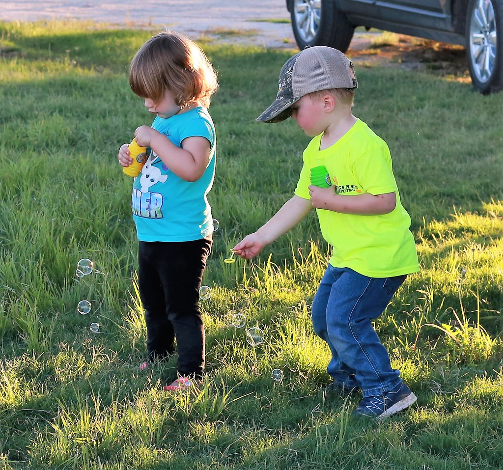 HPH - Buddy Bubble Time