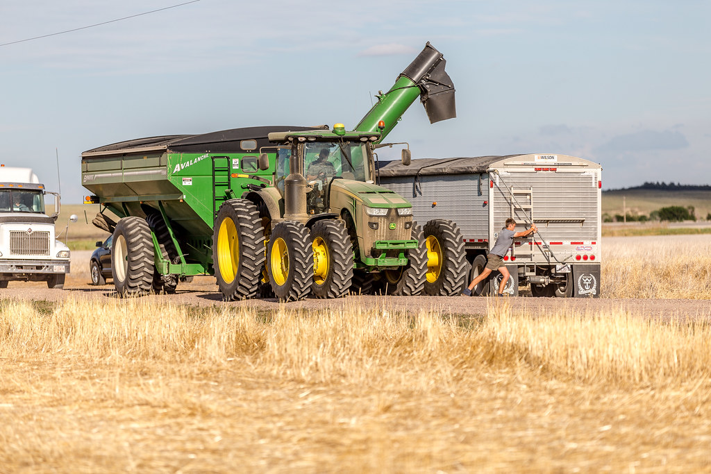 High Plains Harvesting 2017 (Laura)