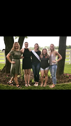 Bridesmaids with the bride!