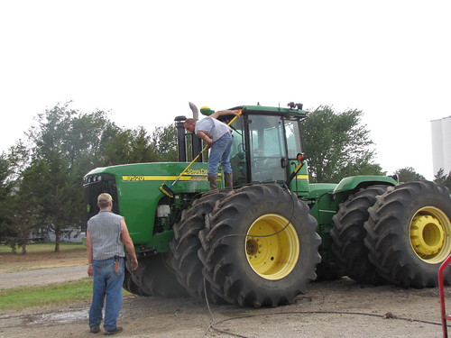 AQH_Harvest_Prep_018