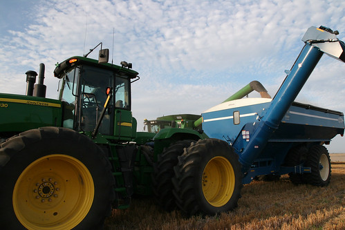 Johan dumps leon on the go.