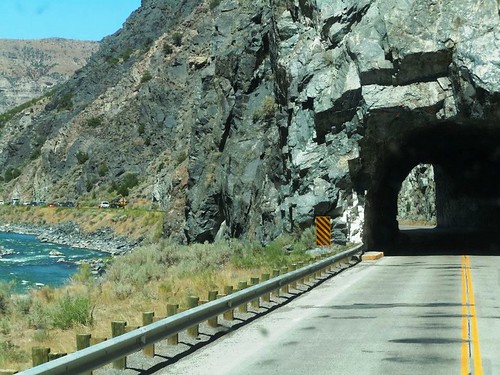 Traffic stopped outside of tunnel