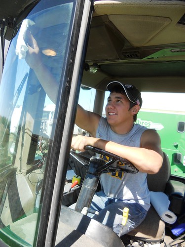 Jose washing windows