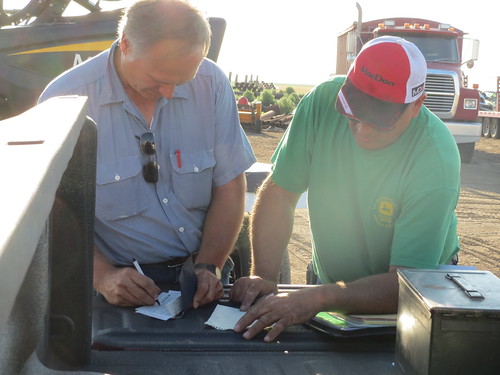 Z Crew: 2 min. Business Deal