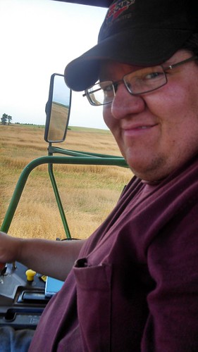 Emma: Dan combining oats