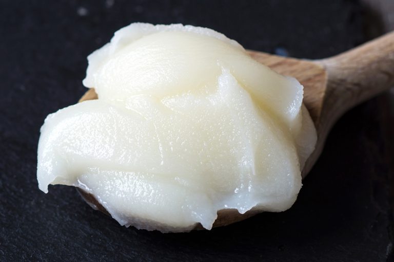 Lard. (Adobe Stock │ #102443920 - Daniel Vincek)