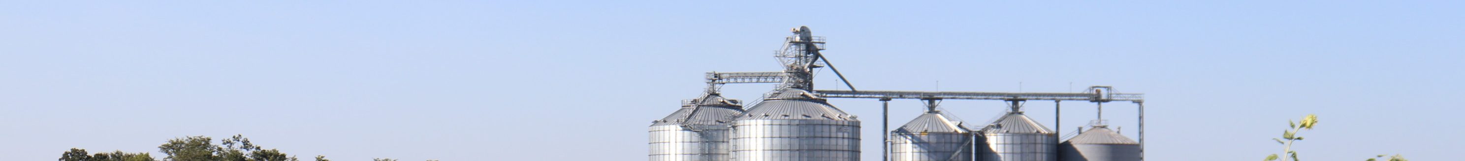 The 48th annual MU Hundley-Whaley Farm, Field and Family Day at Albany on Sept. 3 features wagon tours with overviews of ongoing research at the farm. MU Extension specialists and other industry experts will offer insight into current crop diseases, soybean research and topics from whiskey corn to pollinators. (File photo by Linda Geist.)