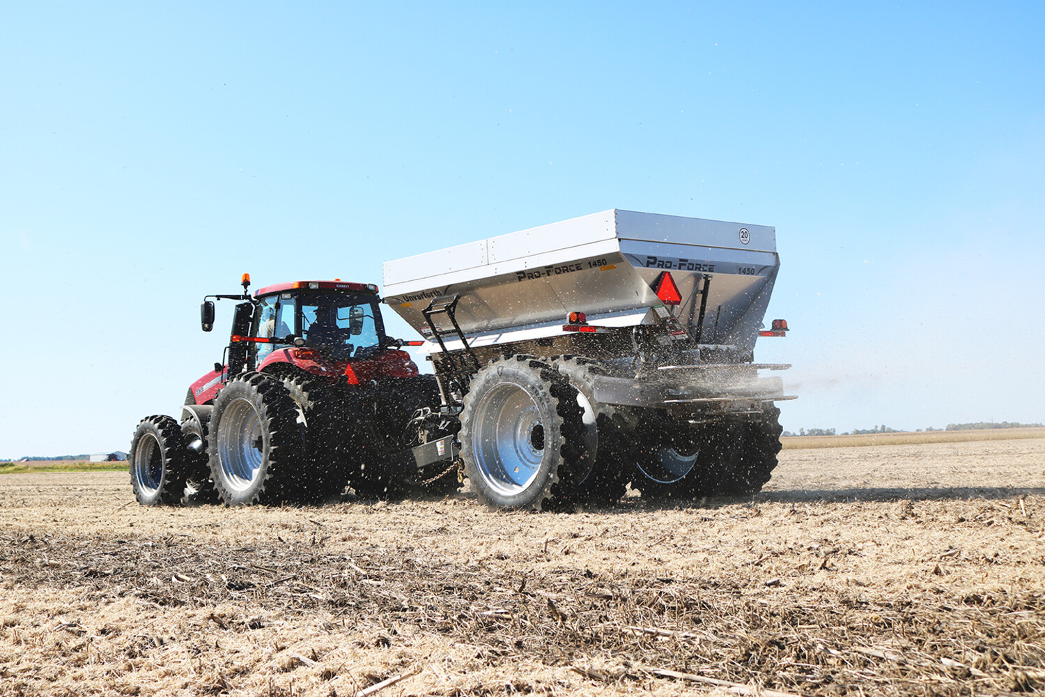 Unverferth Pro Force Dry Force fertilizer spreader. (Courtesy photo.)