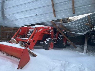 Storm damage in Yell County, AK after significant snowfall, Jan. 24-25, 2026. (Image courtesy Bobby Powell)