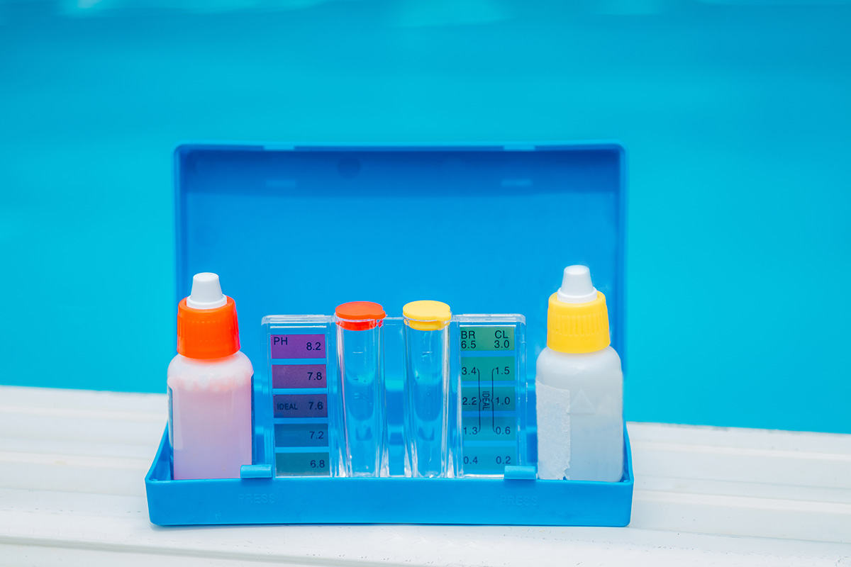Water test kit. (Adobe Stock │ #444475564 - carballo)