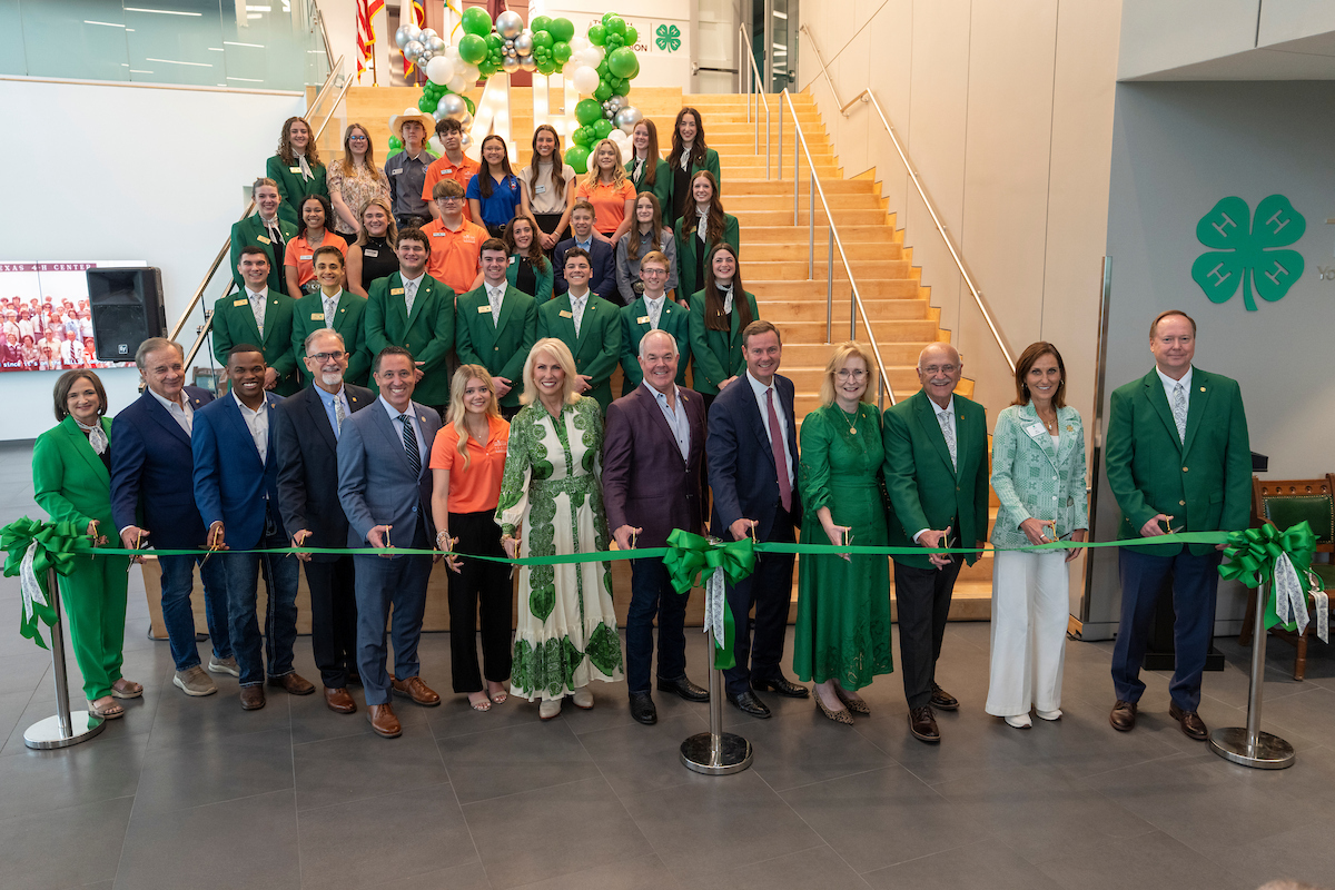 Leadership from across The Texas A&M University System joined representatives from Texas A&M AgriLife Extension Service and Texas 4-H to officially open the new Texas 4-H program headquarters. (Michael Miller/Texas A&M AgriLife)