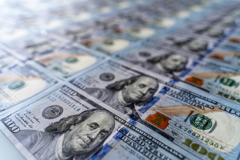 One hundred dollar bills. (Adobe Stock-#348572780 │ Vadim)