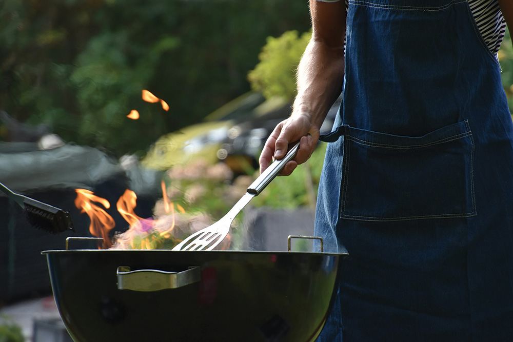 Backyard Grill. (Feature Impact Photo courtesy of Unsplash)