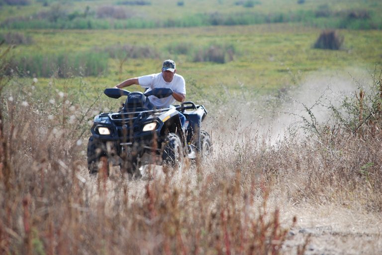 Person riding an ATV. (Adobe Stock-#385142391 │ Cuauhtemoc)
